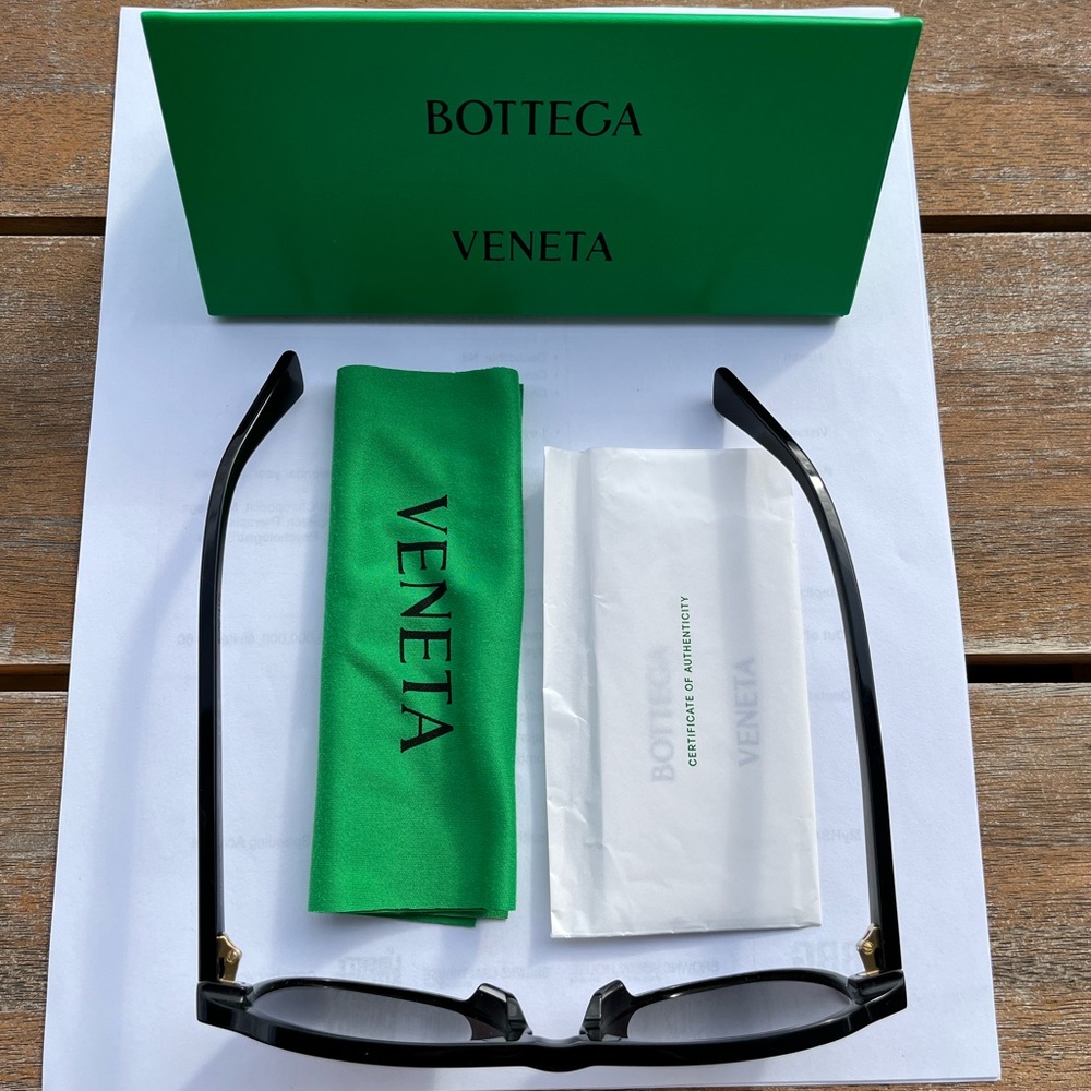 Bottega Veneta BV1292S 001 Sunglasses Unisex